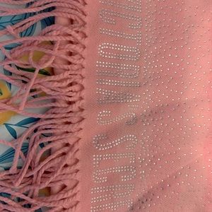 ✨Victoria’s Secret✨ pink bling scarf NWT
